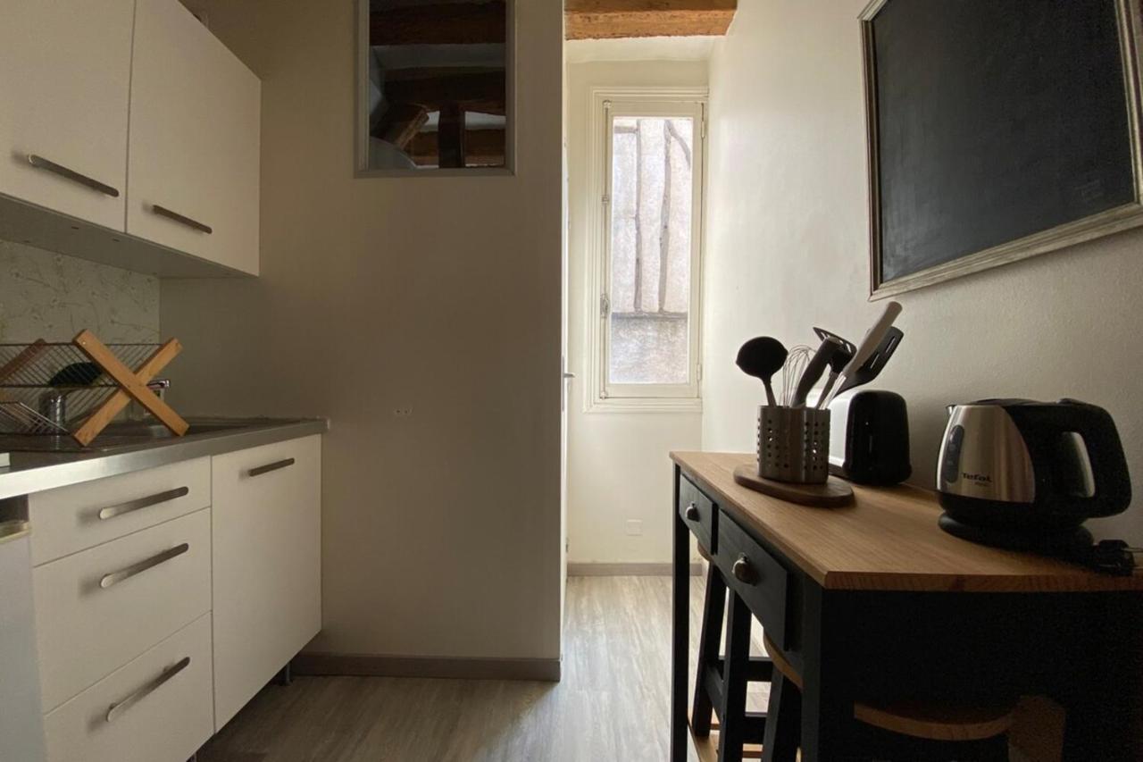 Typical Apartment In The Heart Of The City With Wifi Tours Exterior foto